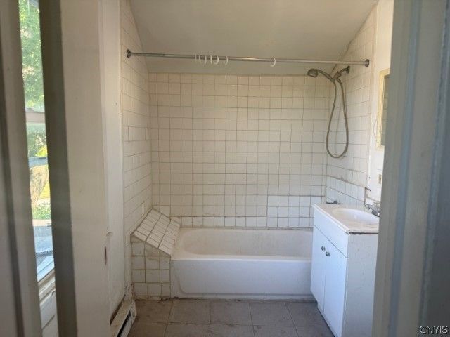 919 Danforth Street, Syracuse, NY 13208