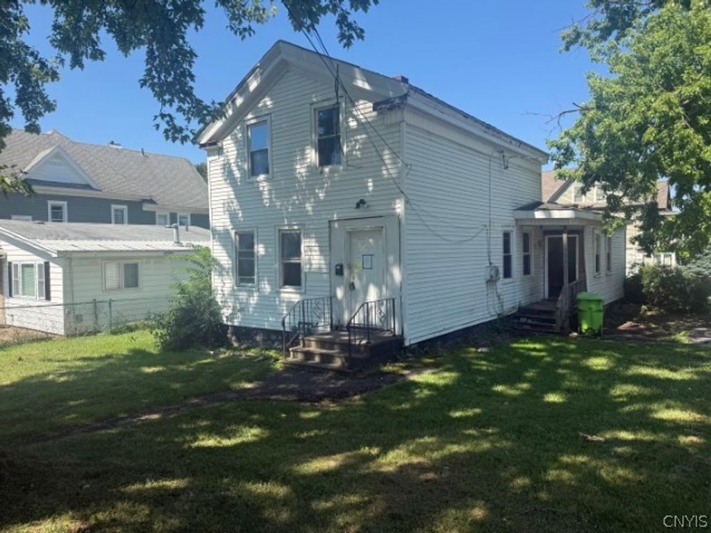 919 Danforth Street, Syracuse, NY 13208
