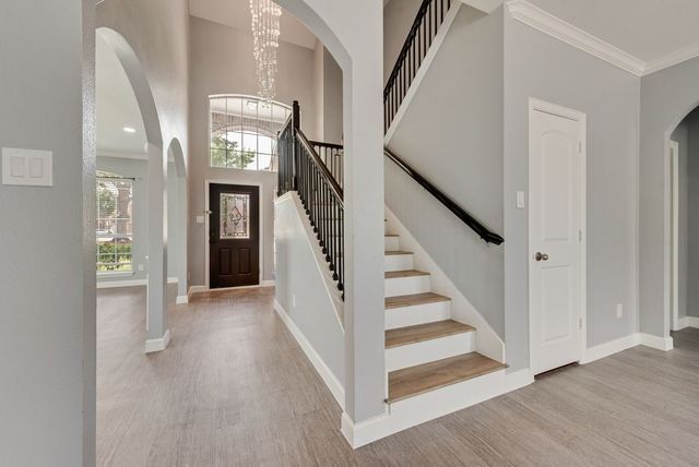 505 Wade Court, Euless, TX 76039