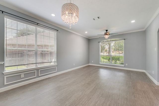 505 Wade Court, Euless, TX 76039