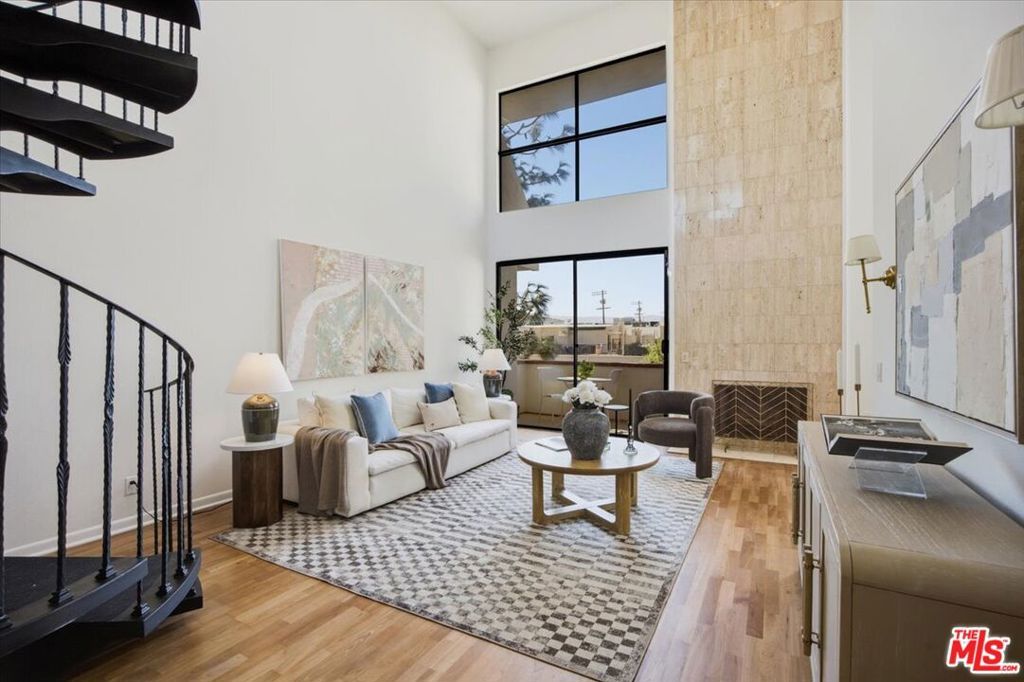 1271 Granville Avenue 402, Los Angeles, CA 90025 — photo 2