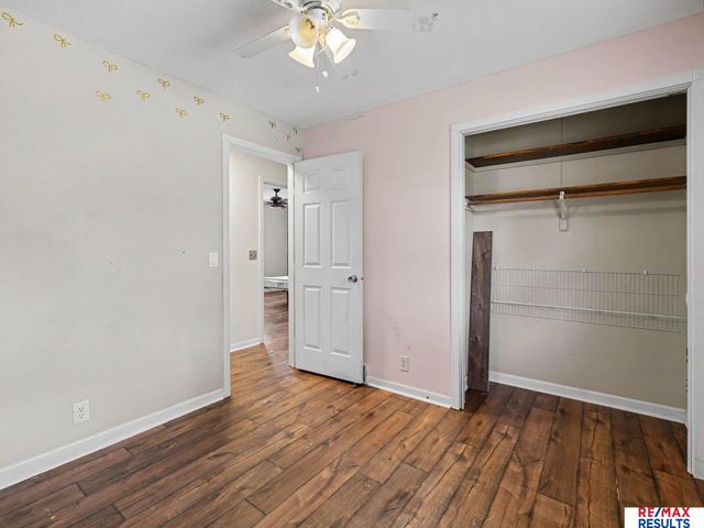 11426 Grand Circle, Omaha, NE 68164