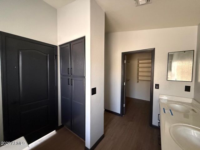 16214 W LATHAM Street, Goodyear, AZ 85338