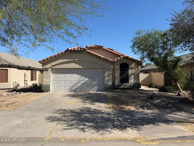 16214 W LATHAM Street, Goodyear, AZ 85338