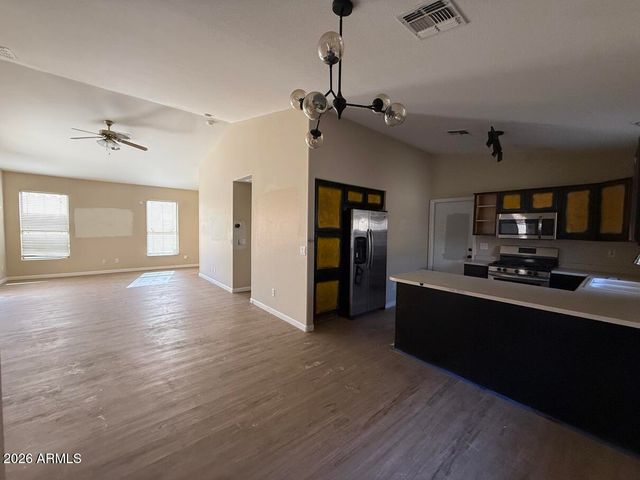 16214 W LATHAM Street, Goodyear, AZ 85338