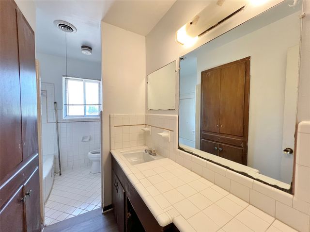 3641 Townsend Drive, Dallas, TX 75229