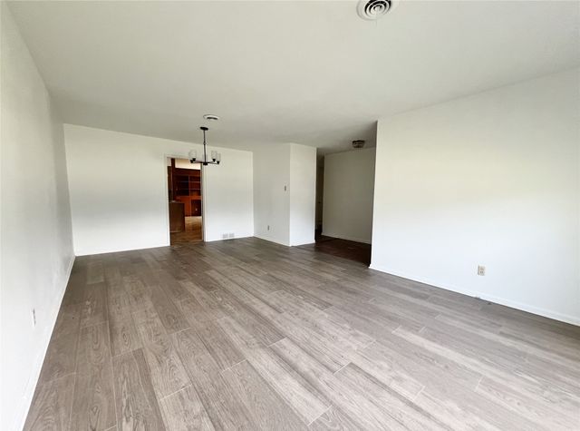 3641 Townsend Drive, Dallas, TX 75229