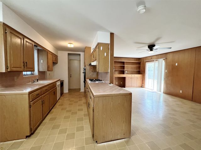3641 Townsend Drive, Dallas, TX 75229