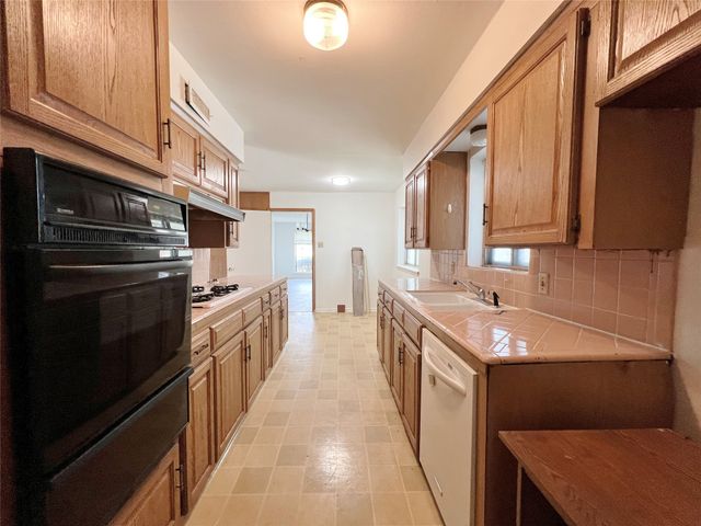 3641 Townsend Drive, Dallas, TX 75229