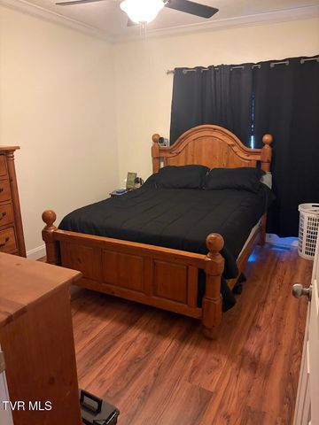 325 Southeast Woodland Court, Wise, VA 24293