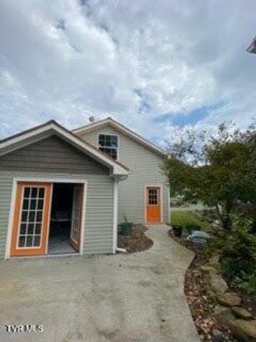 325 Southeast Woodland Court, Wise, VA 24293