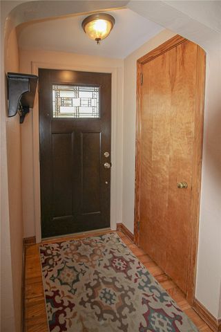 164 Gill Hall Rd, Jefferson Hills, PA 15025