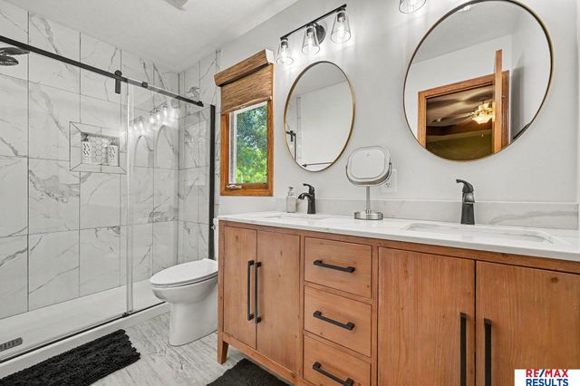 16605 Timberlane Drive, Omaha, NE 68136