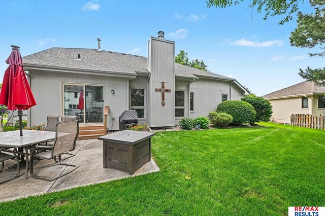 16605 Timberlane Drive, Omaha, NE 68136