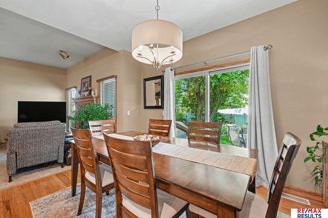 16605 Timberlane Drive, Omaha, NE 68136