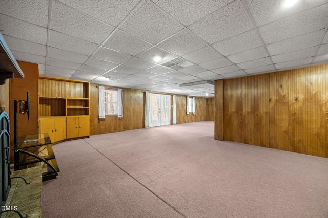 201 Hillandale Drive, Oxford, NC 27565