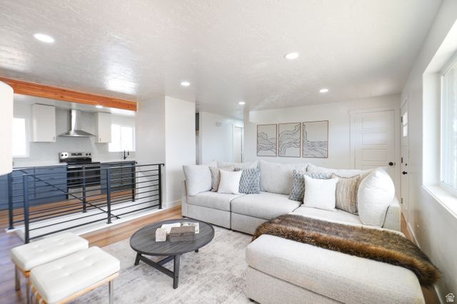 2466 W 5075 S, Roy, UT 84067