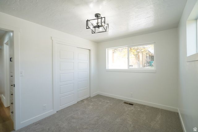 2466 W 5075 S, Roy, UT 84067