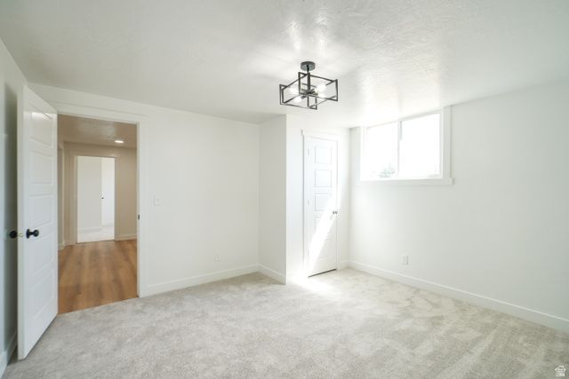 2466 W 5075 S, Roy, UT 84067