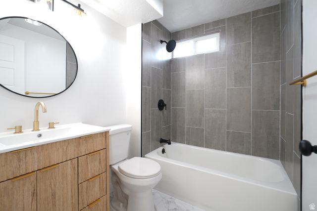 2466 W 5075 S, Roy, UT 84067