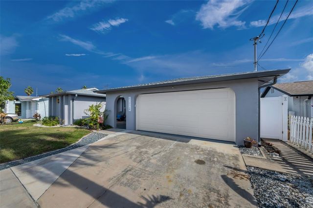 13926 DARLENE AVENUE, Hudson, FL 34667