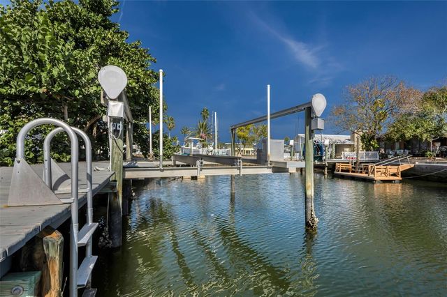 13926 DARLENE AVENUE, Hudson, FL 34667