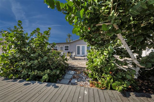 13926 DARLENE AVENUE, Hudson, FL 34667