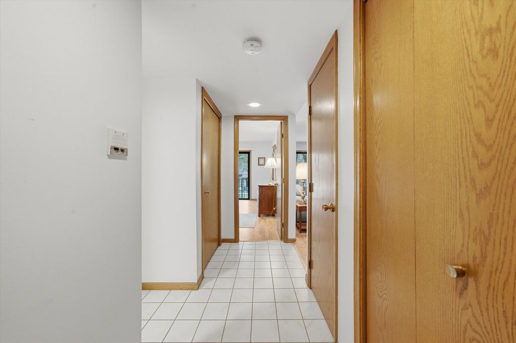8350 W Addison Street 106, Chicago, IL 60634 — photo 5