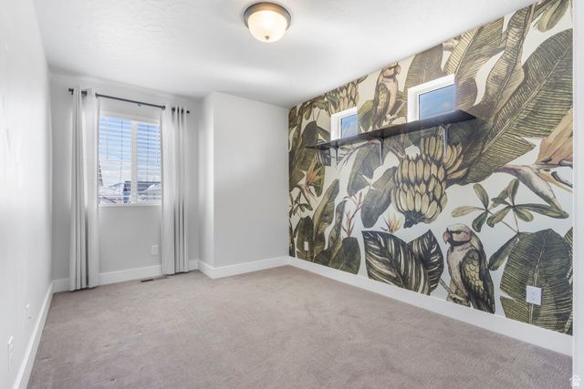 186 S RIVERSIDE DR, Saratoga Springs, UT 84045