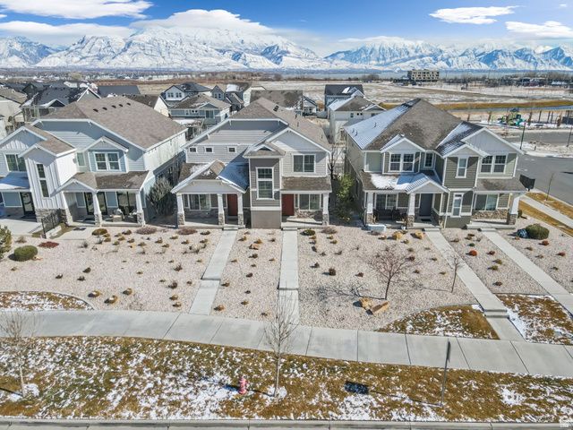 186 S RIVERSIDE DR, Saratoga Springs, UT 84045