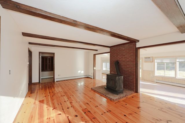 153 Carter Hill Road, Concord, NH 03301