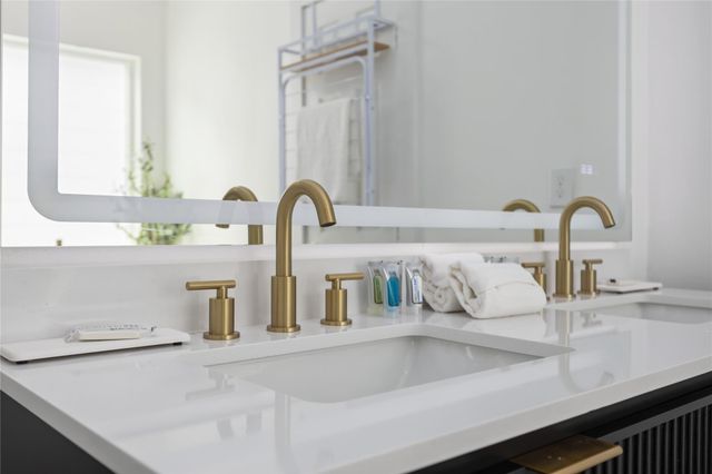 2332 Wavell Street, Houston, TX 77088