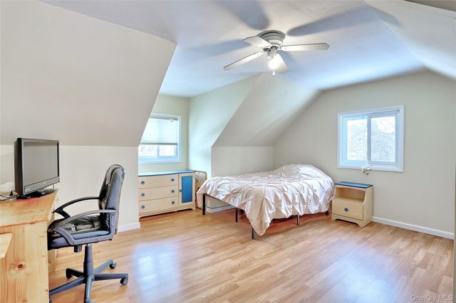 5 Raven Terrace, New City, NY 10956