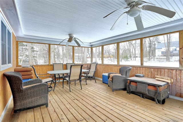 5 Raven Terrace, New City, NY 10956