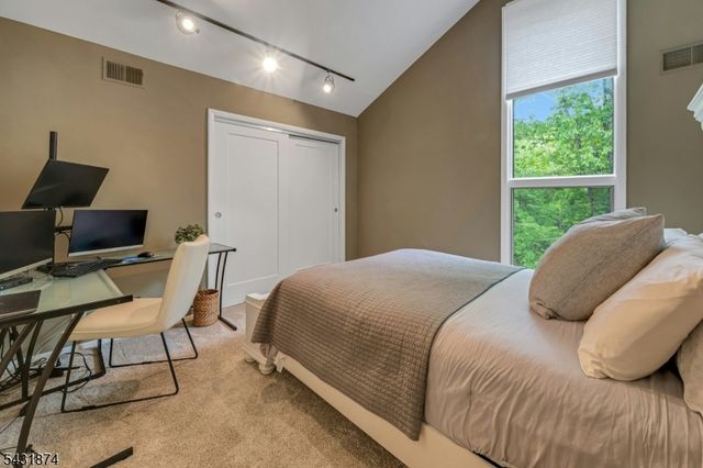 5 Audubon Trail, Boonton Twp., NJ 07005