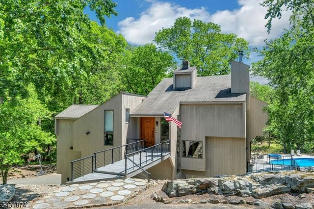 5 Audubon Trail, Boonton Twp., NJ 07005