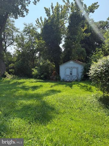 1729 IVERSON ST, Oxon Hill, MD 20745