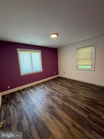 1729 IVERSON ST, Oxon Hill, MD 20745