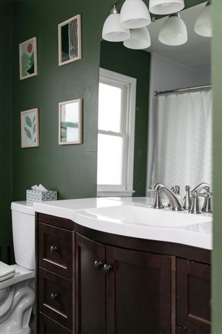 209 NE Crestmoor Place, Ankeny, IA 50021