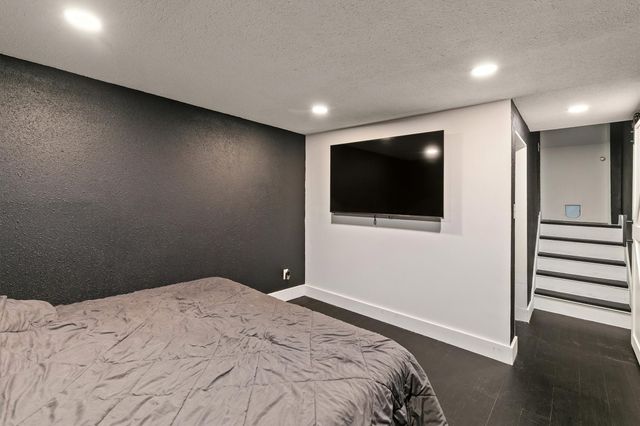 209 NE Crestmoor Place, Ankeny, IA 50021