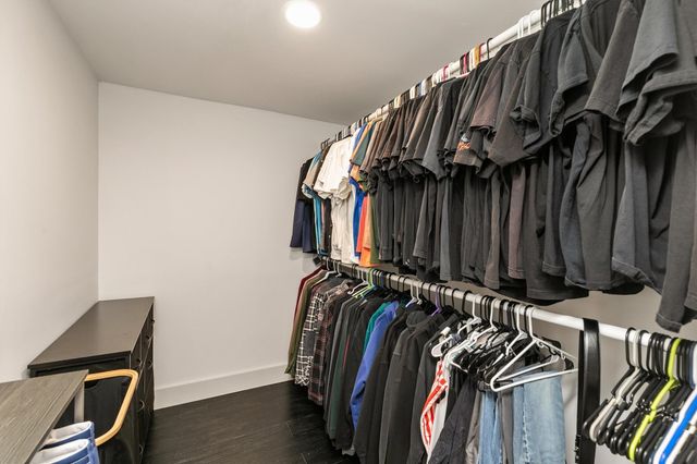 209 NE Crestmoor Place, Ankeny, IA 50021