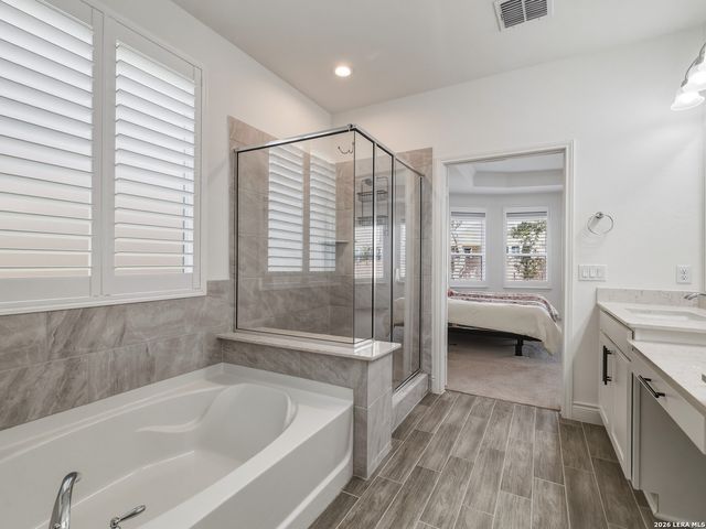 12243 Black Hat, San Antonio, TX 78254