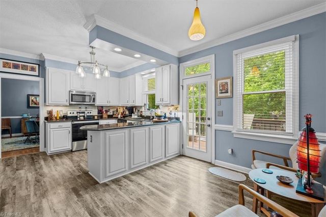 6110 Lindley Woods Drive, Greensboro, NC 27410