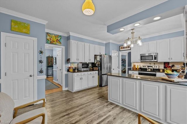 6110 Lindley Woods Drive, Greensboro, NC 27410