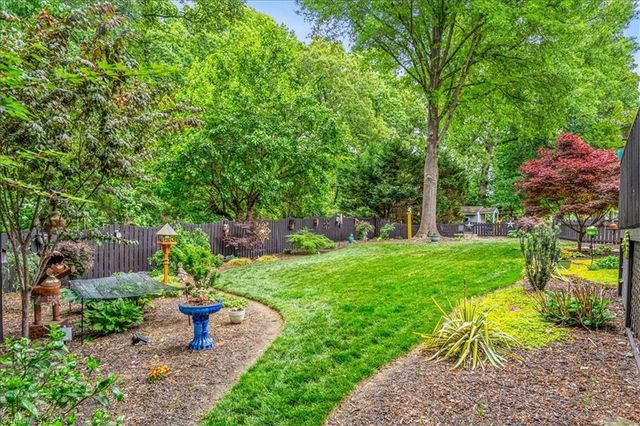 6110 Lindley Woods Drive, Greensboro, NC 27410