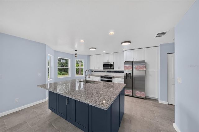 428 SW 19TH AVENUE, Cape Coral, FL 33991