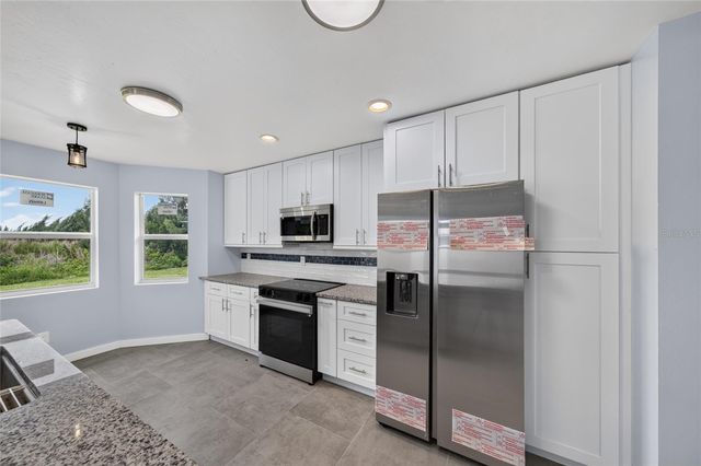 428 SW 19TH AVENUE, Cape Coral, FL 33991
