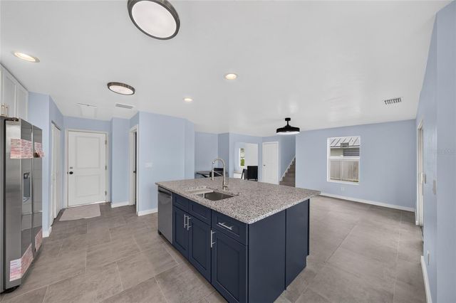 428 SW 19TH AVENUE, Cape Coral, FL 33991