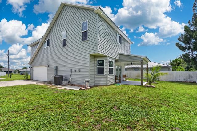 428 SW 19TH AVENUE, Cape Coral, FL 33991