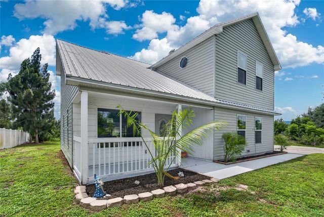 428 SW 19TH AVENUE, Cape Coral, FL 33991